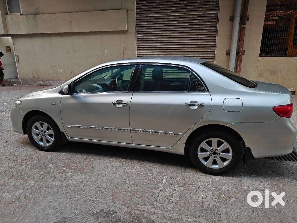 Toyota Corolla Altis 1.8 G Cng, 2010, Cng & Hybrids