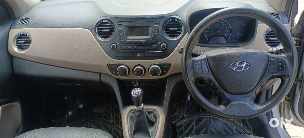Hyundai Grand I10 1.2 Crdi Sportz Dual Tone, 2016, Petrol