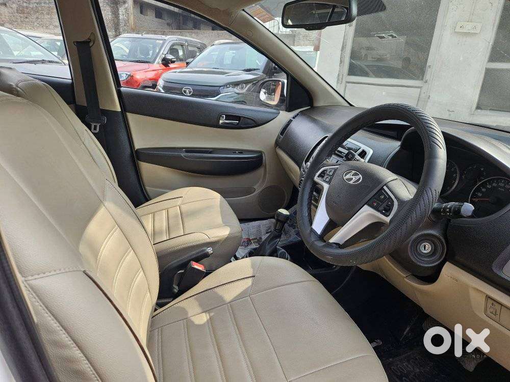 Hyundai I20 2012-2014 Sportz 1.2, 2012, Petrol