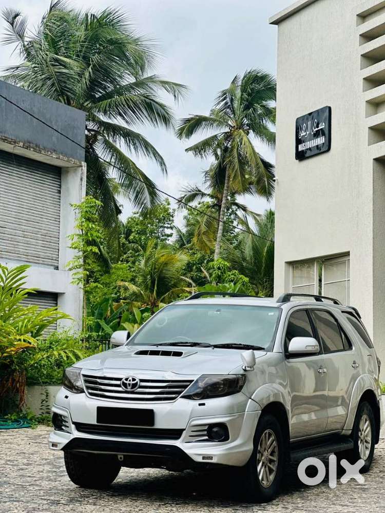 Toyota Fortuner 4x2 At 2.8 Diesel, 2012, Diesel