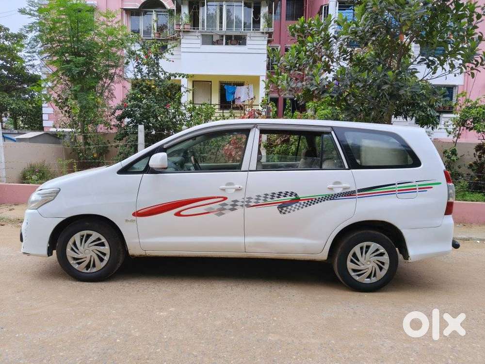 Toyota Innova 2009-2011 2.0 G4 Petrol 8-seater, 2009, Diesel