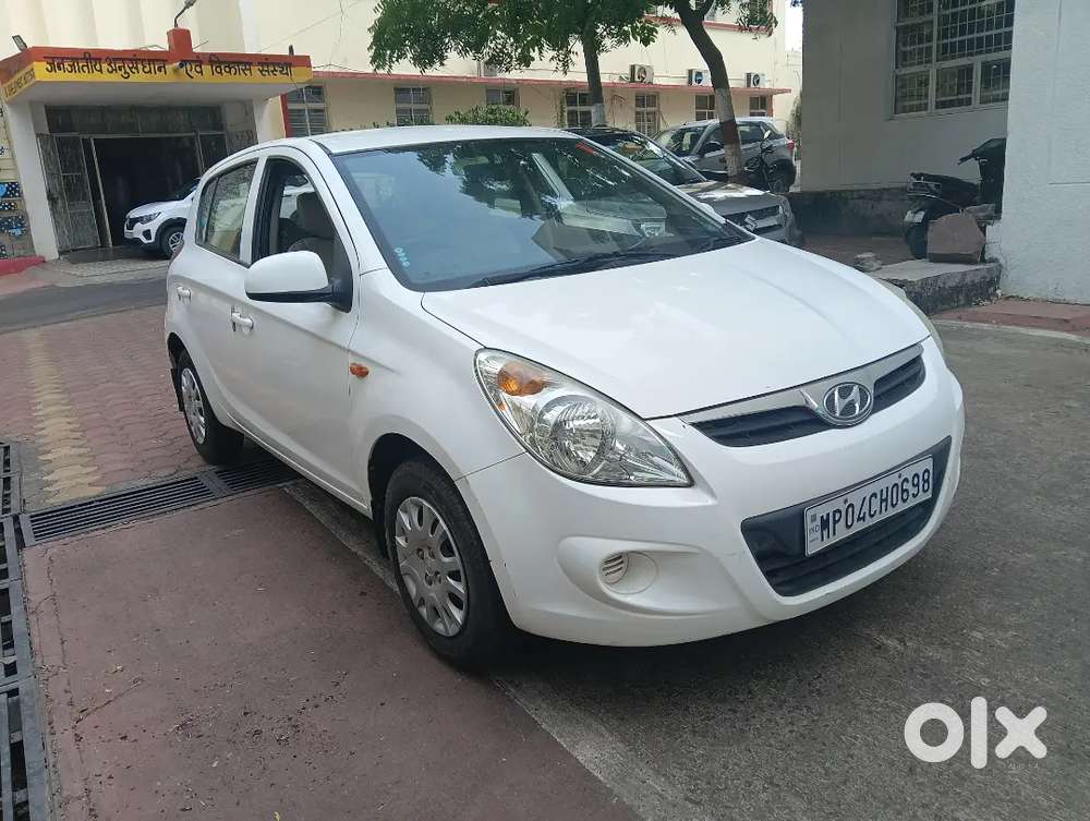 Hyundai I20 Magna 1st Owner 2011 Rc Valid 2031