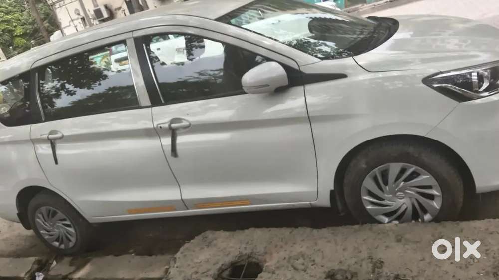 Maruti Suzuki Ertiga 2025 Cng & Hybrids 20000 Km Driven
