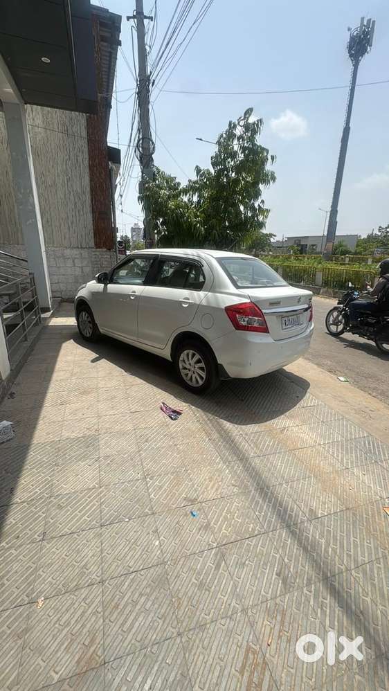 Maruti Suzuki Swift Dzire 2015