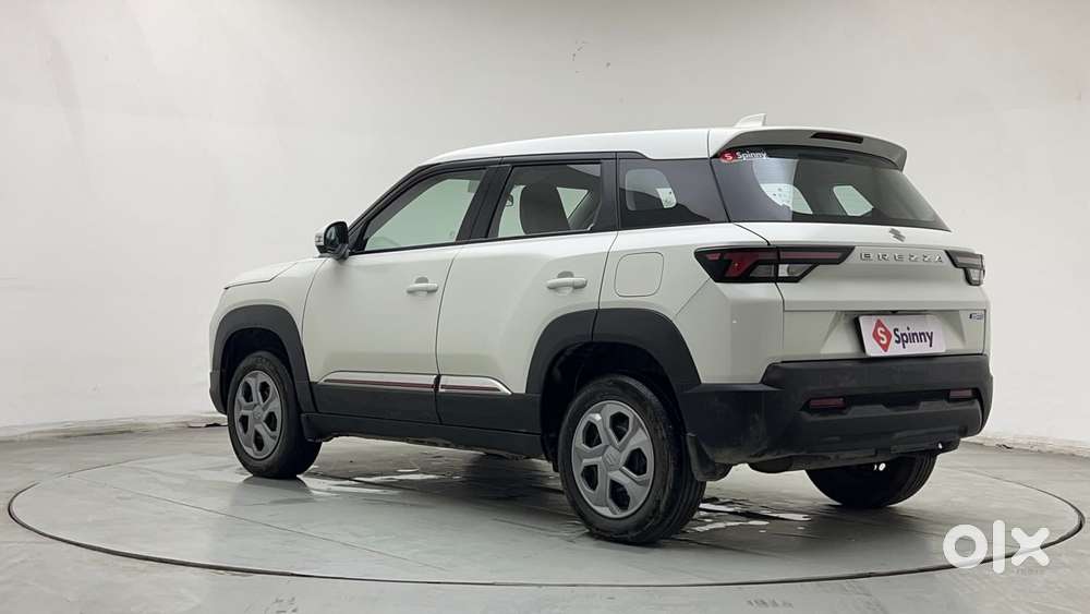 Maruti Suzuki Brezza Vxi At, 2024, Petrol