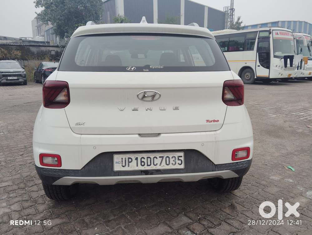 Hyundai Venue 1.0l Turbo Gdi Sx Mt, 2022, Petrol