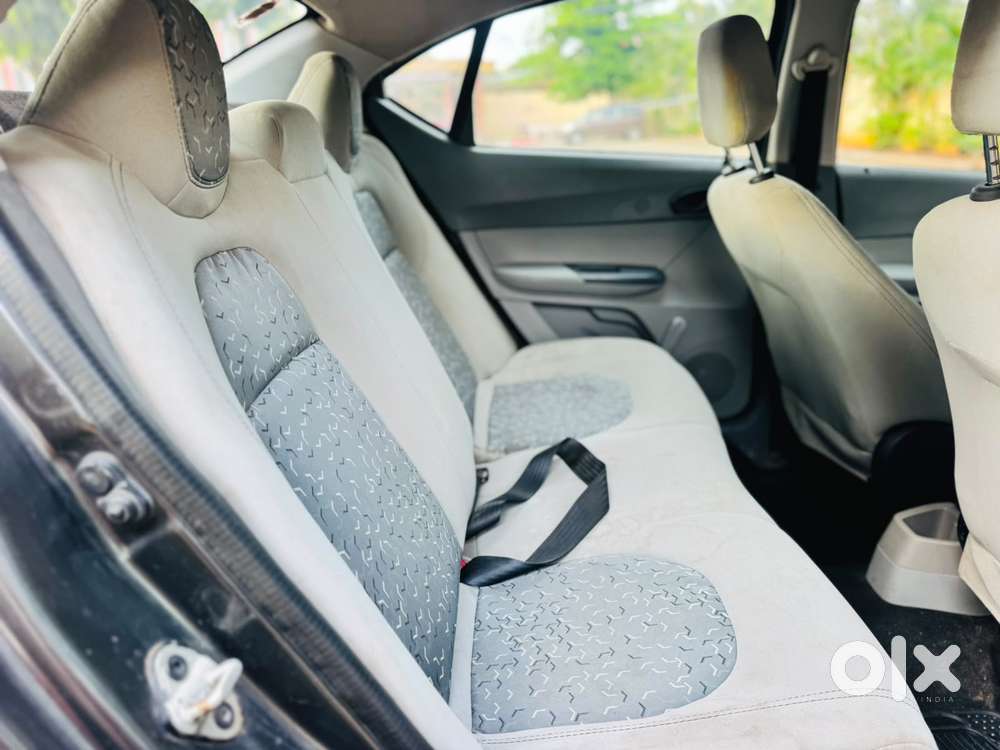 Tata Tigor, 2022, Petrol