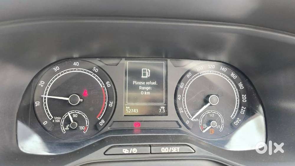 Skoda Kushaq 1.0 Tsi Style, 2023, Petrol