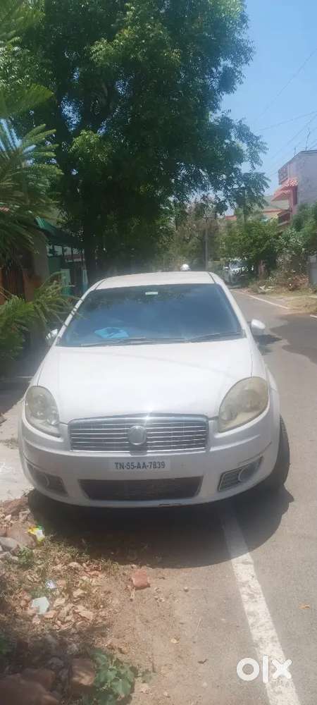 Fiat Linea 2012 Diesel 95000 Km Driven