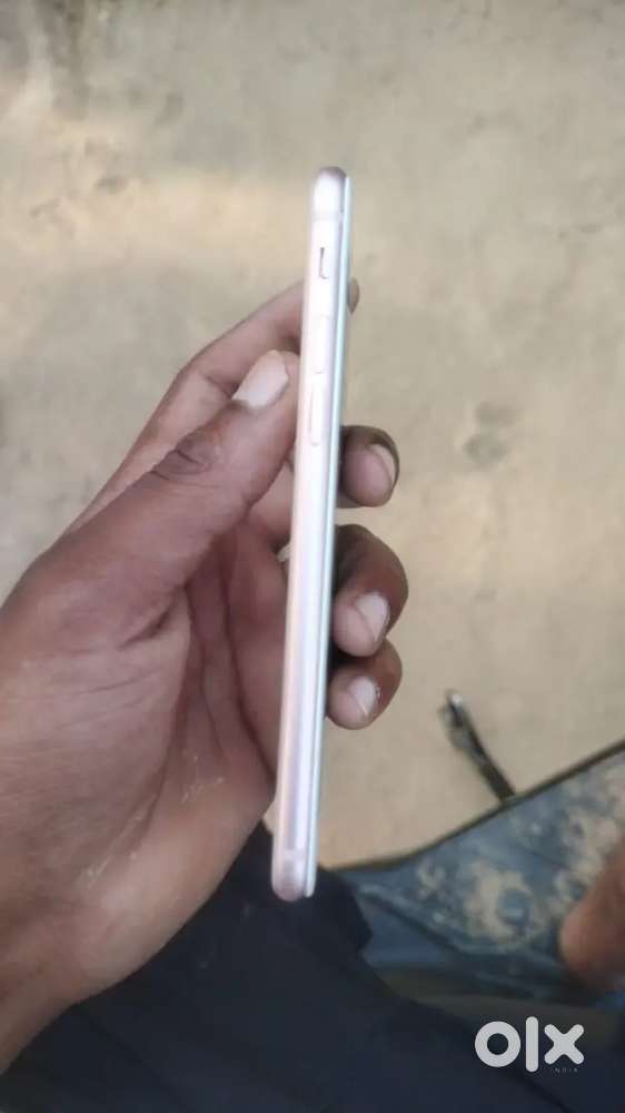 iPhone 8 64gb - Mobile Phones in undefined, - 1844011754
