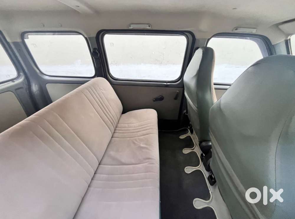 Maruti Suzuki Eeco 5 Str Ac (o), 2010, Petrol