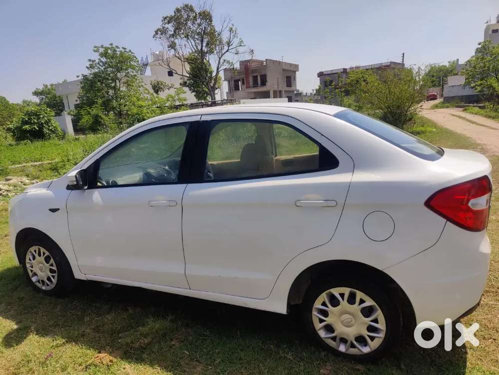 Ford Aspire Titanium Blu 2018
