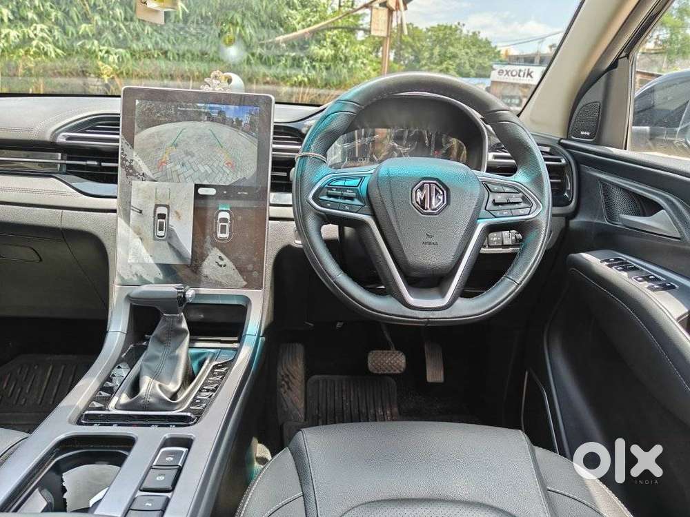 Mg Hector Savvy Pro 1.5 Turbo Cvt Dual Tone, 2024, Petrol
