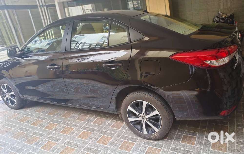 Toyota Yaris G Cvt 2021 Phantom Brown
