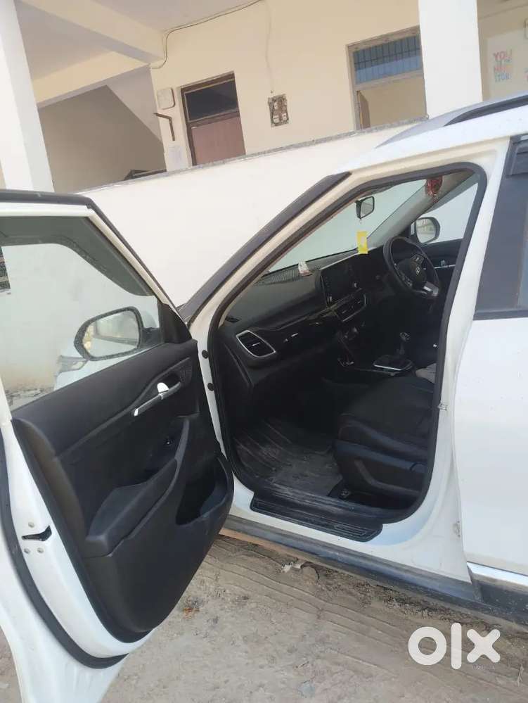 Seltosh Car Kn Good Condition.