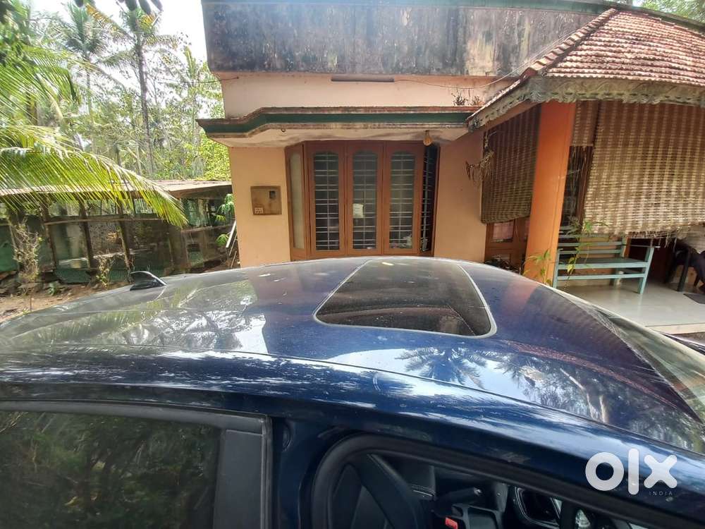 Tata Altroz 2023 Petrol Well Maintained