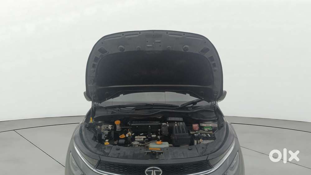 Tata Altroz Xz, 2023, Petrol