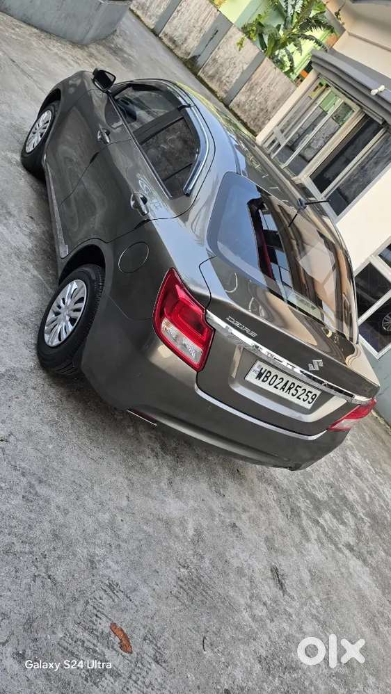 Maruti Suzuki Dzire 2021 Petrol 21000 Km Driven