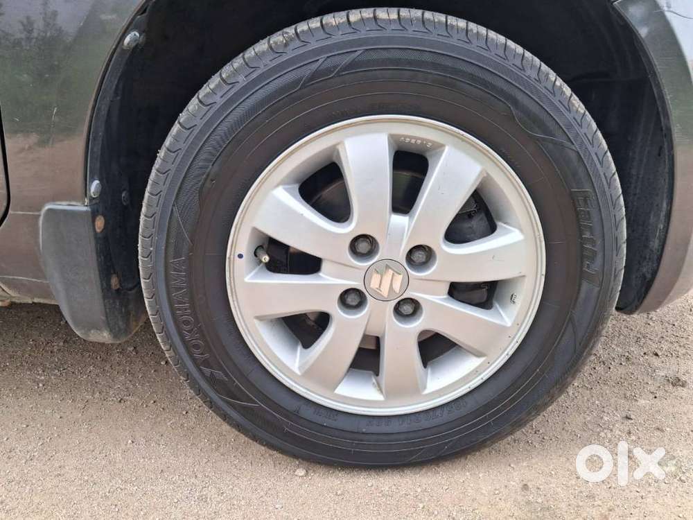 Maruthi Ritz Zxi 2013