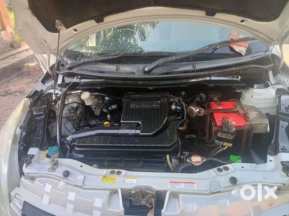 Maruti Suzuki Dzire 2015 Lxi With Service Record Only 29500 Kms Driven
