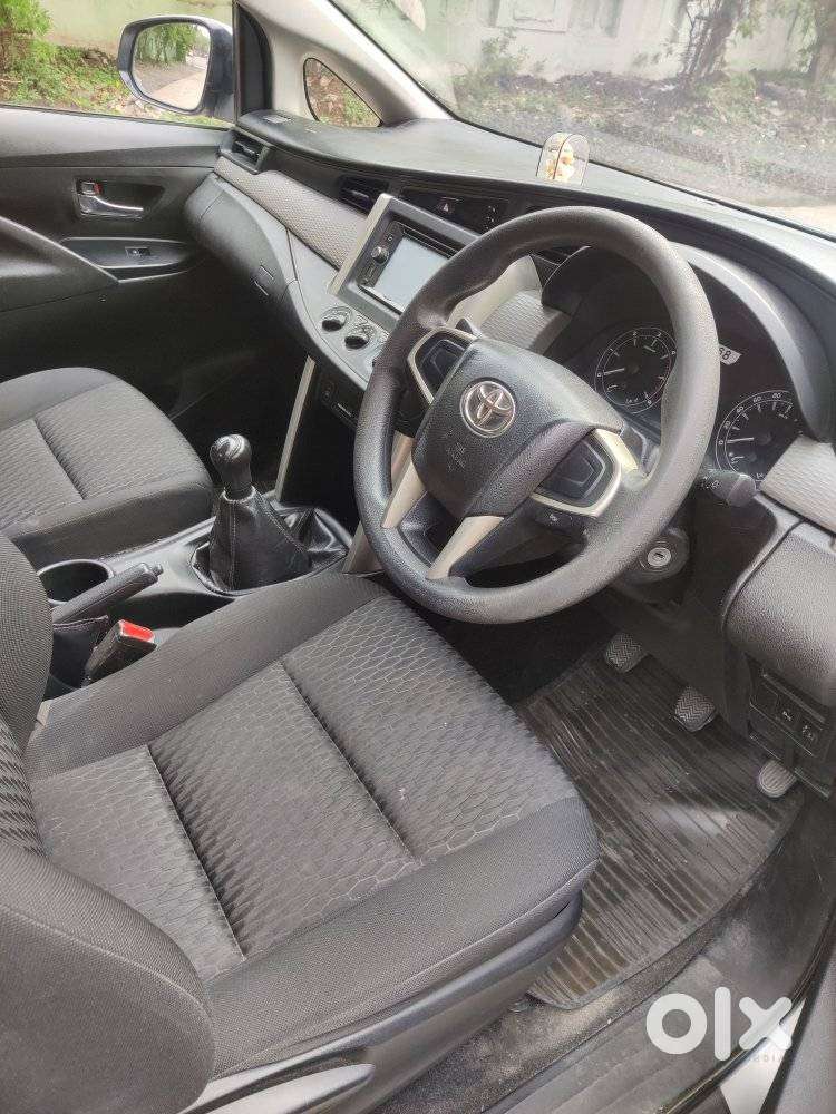 Toyota Innova Crysta 2.4 G Mt 7 Str, 2016, Diesel