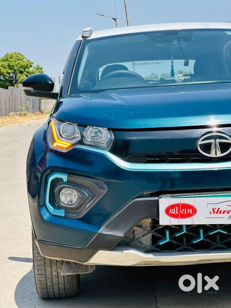 Tata Nexon Ev Xz Plus, 2022, Petrol