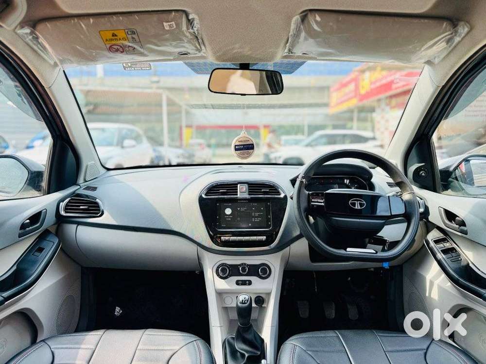 Tata Tiago 1.2 Revotron Xt Rhythm, 2025, Petrol