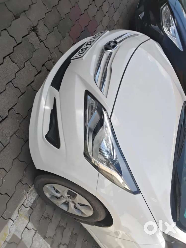 Hyundai Verna, Lady Driven, 40000 Kms