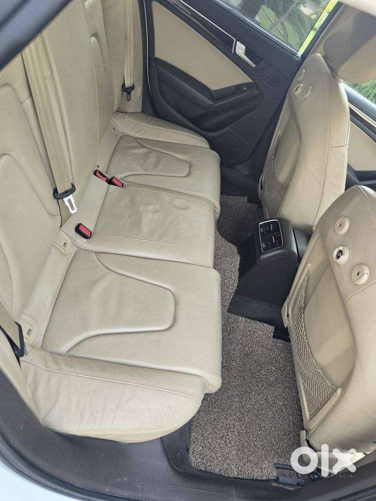 Audi A4 2.0 Tdi Premium With Sunroof, 2015, Diesel