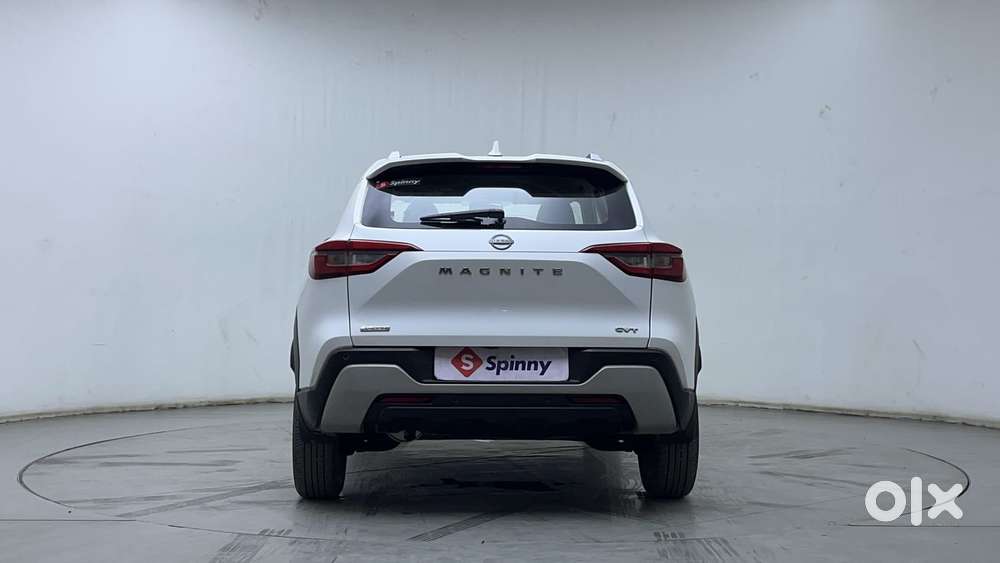 Nissan Magnite 1.0 Xv Premium Turbo Cvt (o), 2022, Petrol
