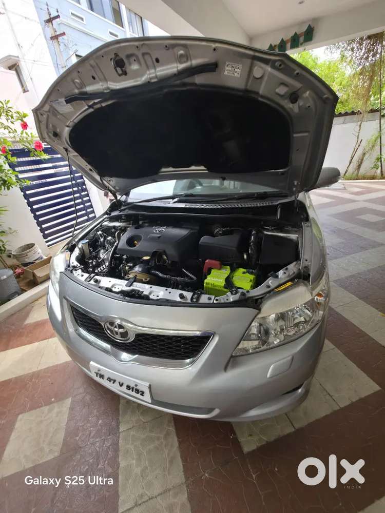 Toyota Corolla Altis 2010