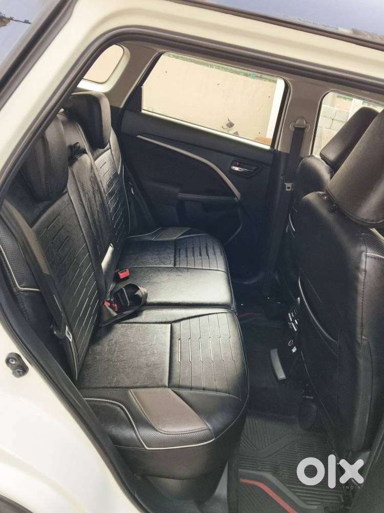 Maruti Suzuki Brezza 1.5 Zxi Smart Hybrid, 2022, Petrol