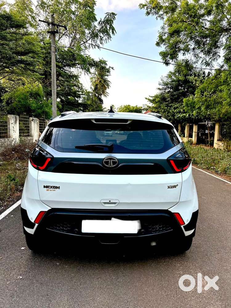 Tata Nexon 1.5 Revotorq Xma Plus (s) Amt, 2019, Diesel