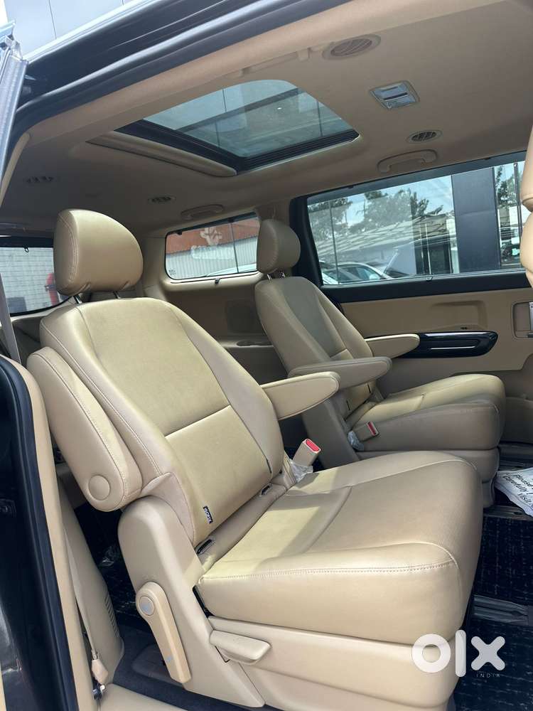 Kia Carnival Prestige, 2021, Diesel