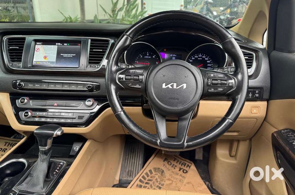 Kia Carnival Limousine Plus 7 Str, 2022, Diesel