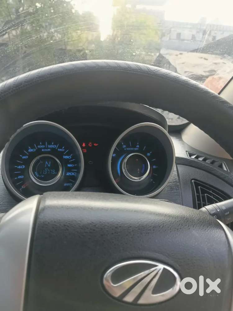 Mahindra Xuv500 2016