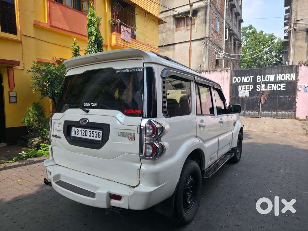 Mahindra Scorpio S6 Plus, 2015, Diesel