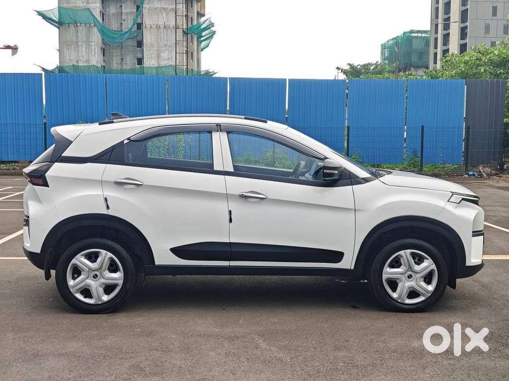 Tata Nexon Fearless Plus (ps) 1.2 Icng 6mt Red Dark Edition, 2025, C..