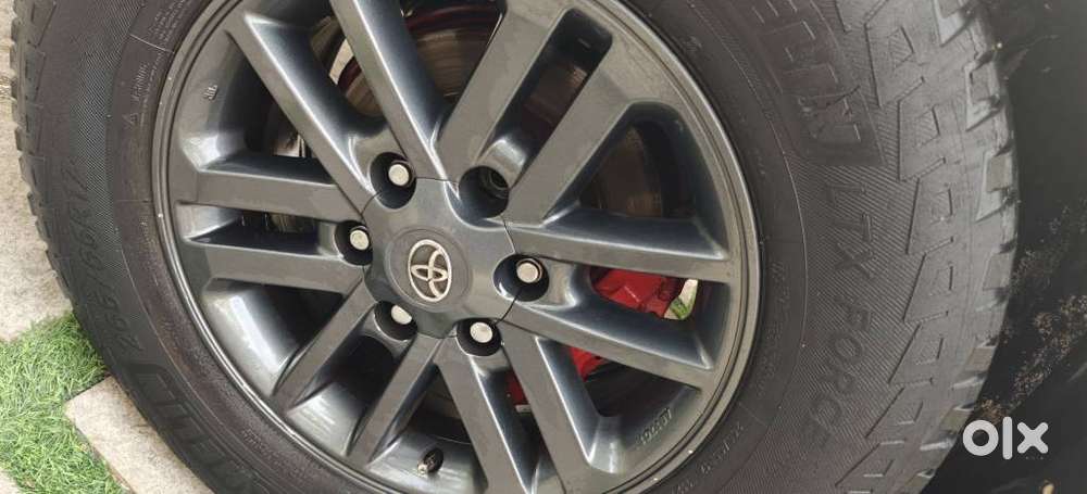 Toyota Fortuner, 2014