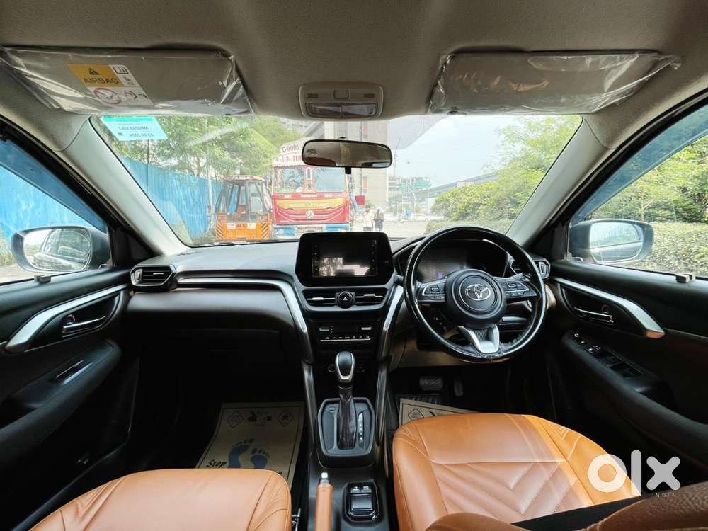 Toyota Urban Cruiser Hyryder 1.5 S Hybrid, 2024, Petrol