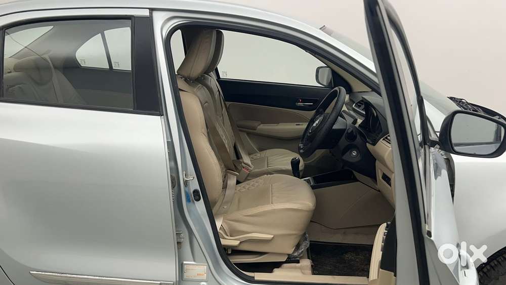 Maruti Suzuki Dzire 1.2 Vxi, 2023, Petrol