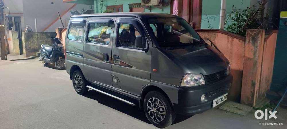 Maruti Eeco 2020 Less Kms Driven