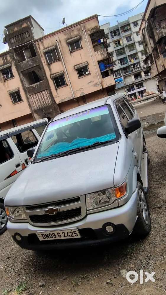 Chevrolet Tavera Neo 2012