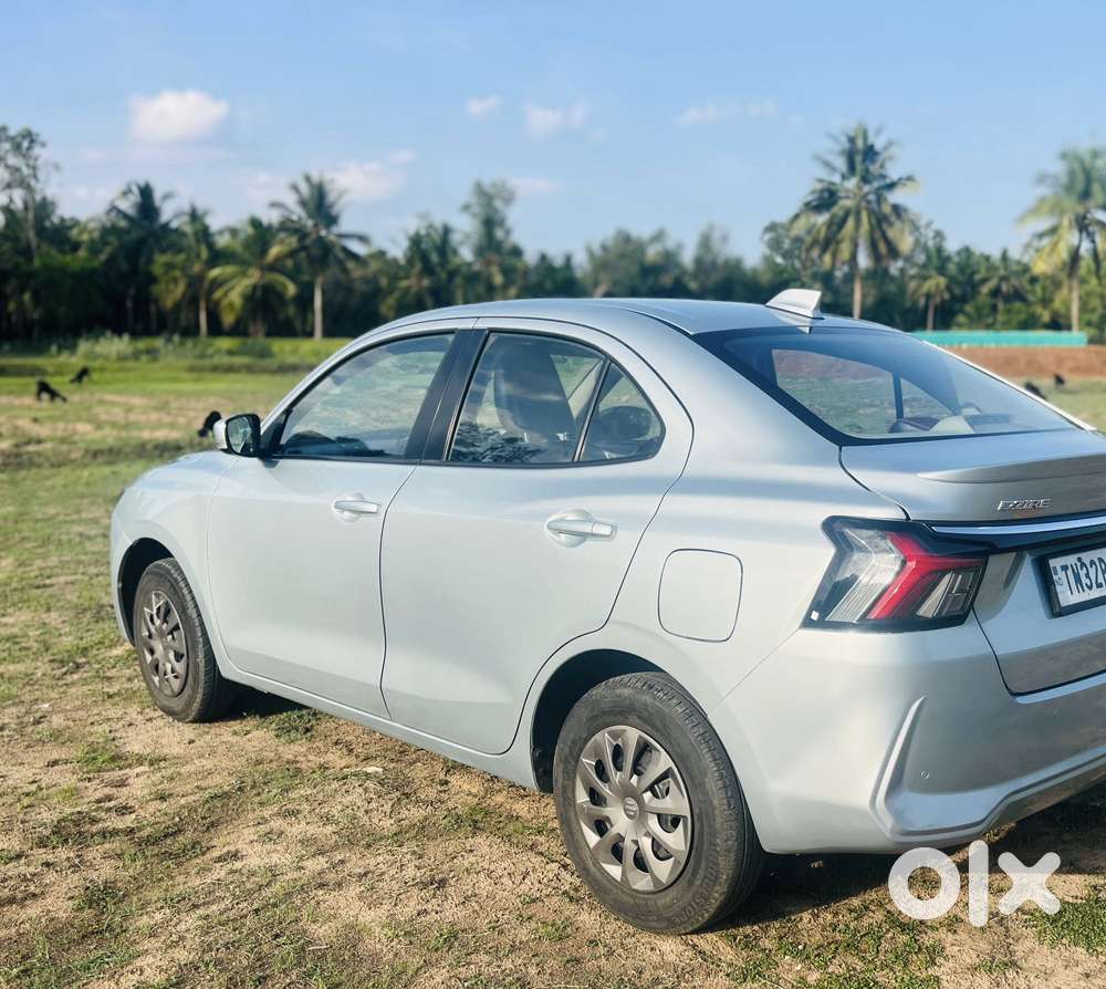 Maruti Suzuki Dzire 1.2 Vxi, 2024, Petrol
