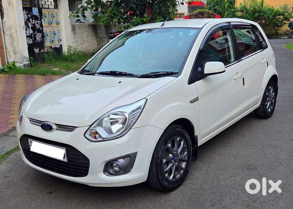 Ford Figo Duratec Titanium 1.2, 2015, Petrol