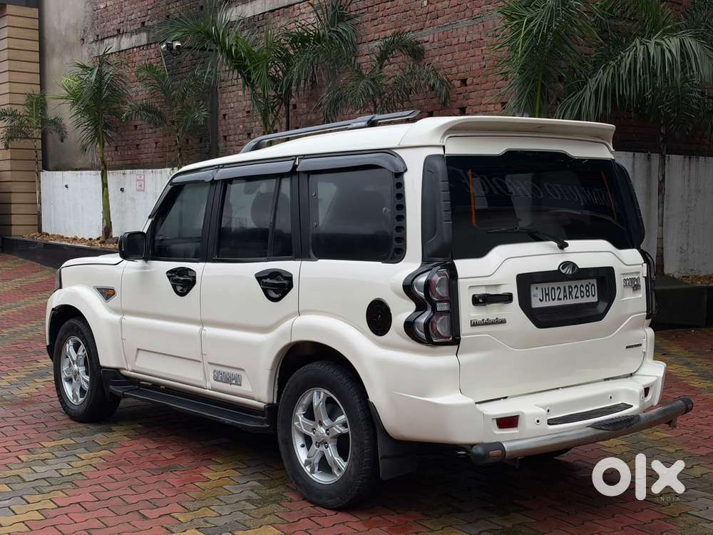 Mahindra Scorpio S10, 2017, Diesel