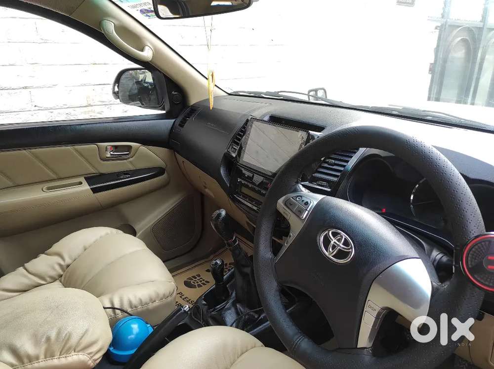 Toyota Fortuner 4*4 Manual