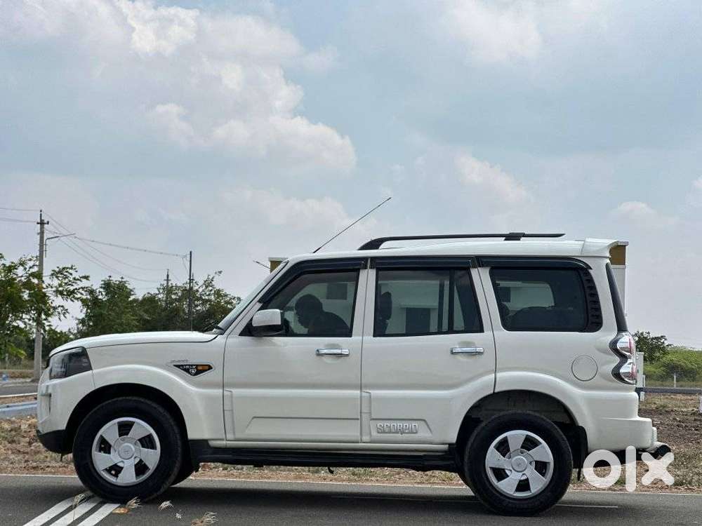 Mahindra Scorpio S6 Plus, 2015, Diesel