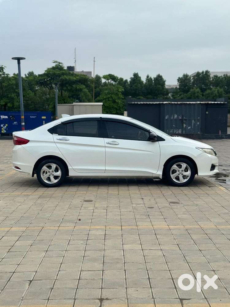 Honda City 2016 Diesel Well Maintained