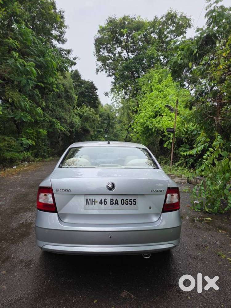 Skoda Rapid [ ] 1.6 Style Mpi At, 2017, Petrol